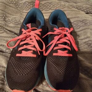 Women's Brooks Revel 5